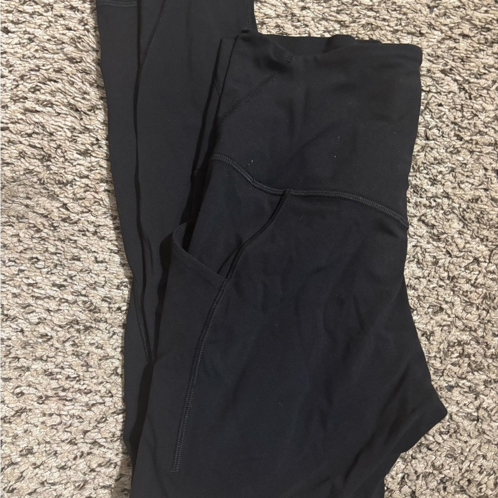 Lululemon Align size 8 Black Leggings 25 “ length